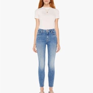 Mother Jeans. High Waisted Looker Ankle in Neither Here Nor There.